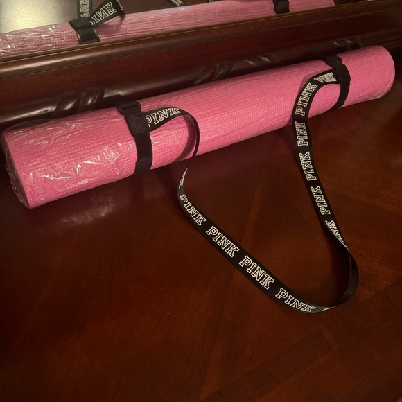 PINK Victoria's Secret Yoga Mat - Picture 2 of 5